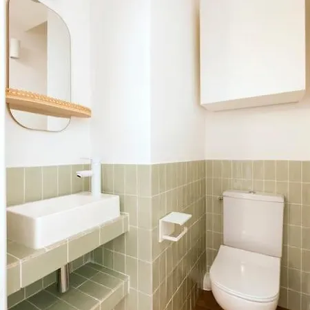 Apartman L2 2p Moliere Balcons/ac/wifi/5mins Tram & 10mins Nizza